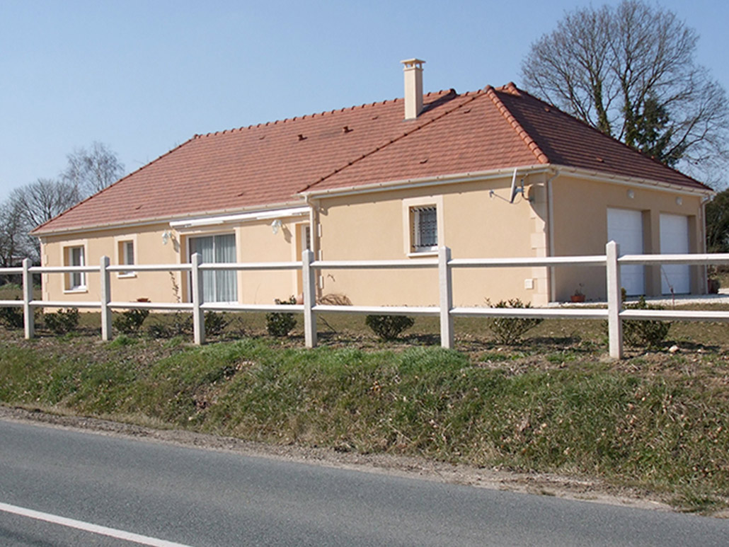 Clôture lisse béton blanche