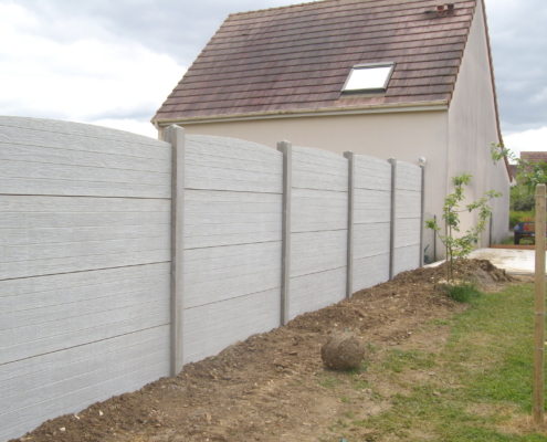 Clôture béton imitation bois