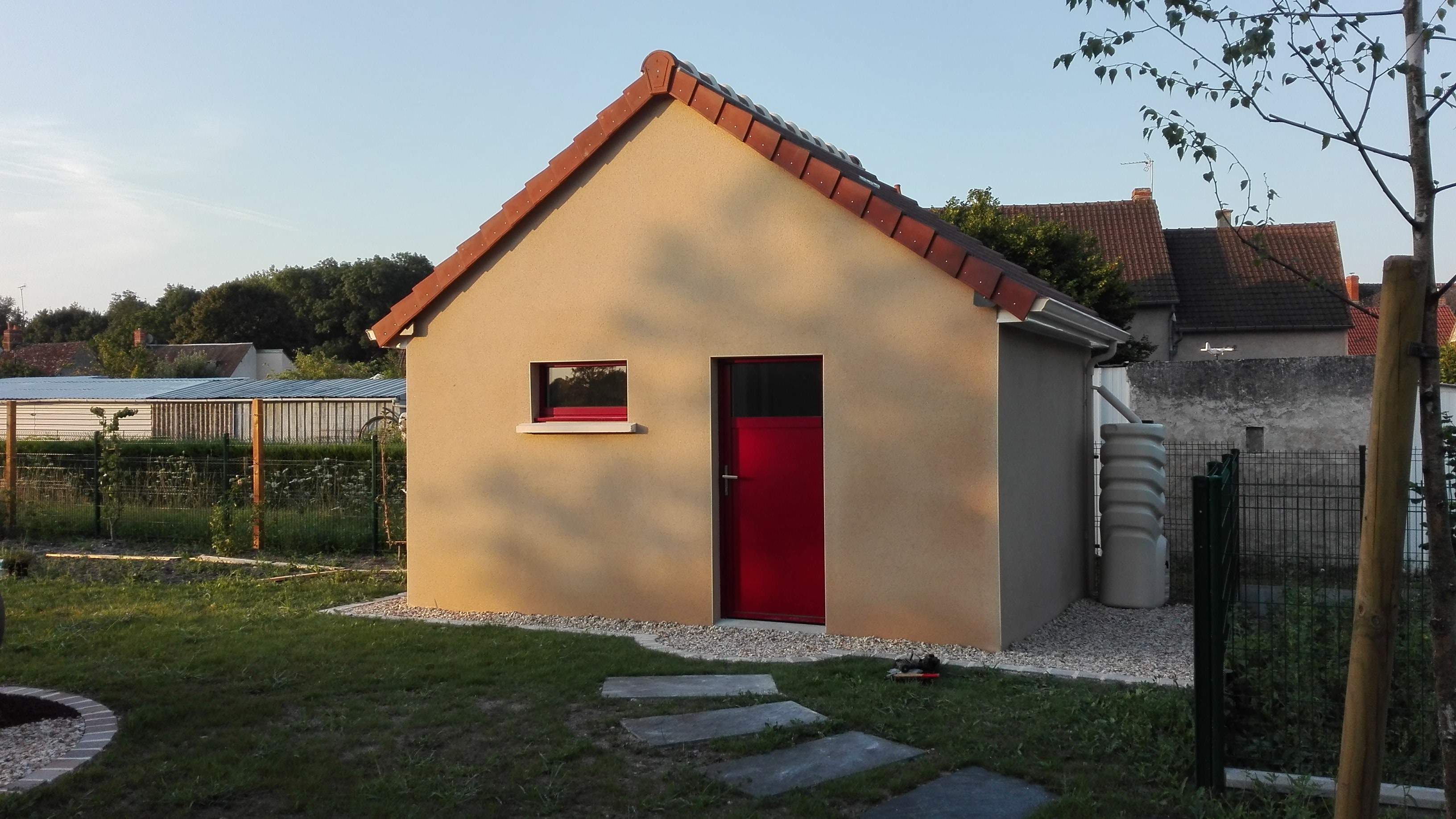 Abris de jardin, toit 2 pentes en tuile