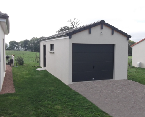 Garage préfabriqués avec toit tuiles noires